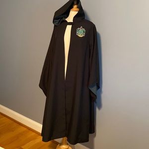 Slytherin Halloween , Women’s XS , Girls 14 . Handmade cape. Harry Potter